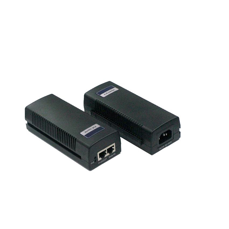 Single port. Преобразователь сигнала Ethernet для силовой провод. Переходник Power Leap. POE-101.